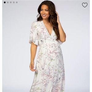 NWT pinkblush Ivory Floral Button Front Maternity Maxi Dress